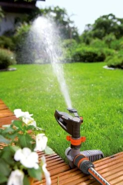 Gardena Comfort Impulse Sprinkler On Spike - 8141 -Silverlines Equipment Store lawn sprinklers gardena comfort impulse sprinkler on spike 8141 35441652564134