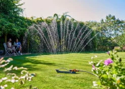 Hozelock Rectangular Sprinkler Plus 250M² L -Silverlines Equipment Store lawn sprinklers hozelock rectangular sprinkler plus 250m l 36173670580390